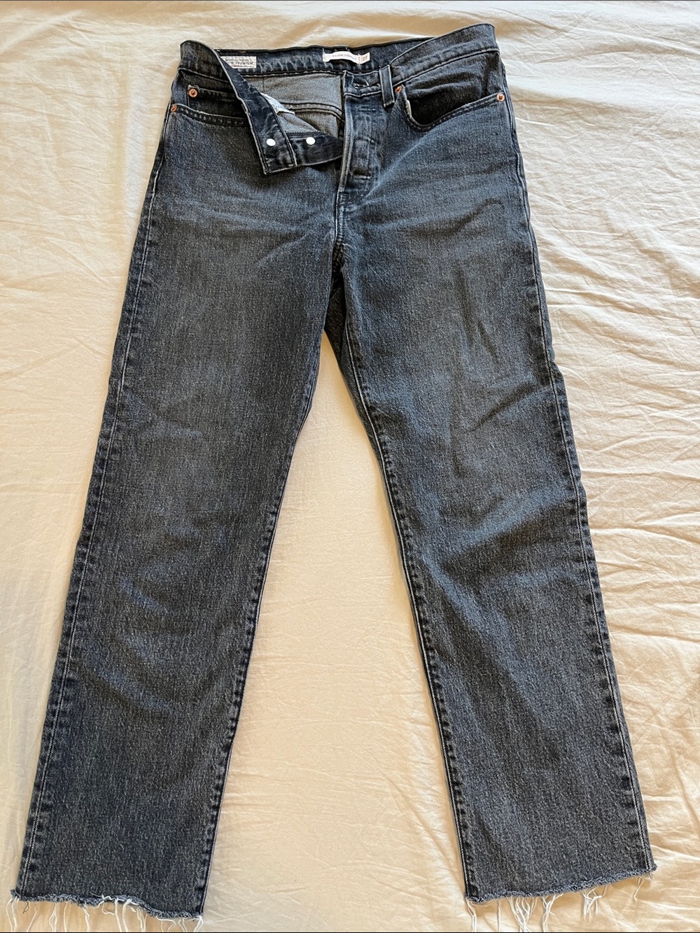 Levi’s Premium Wedgie Straight Grey Jeans